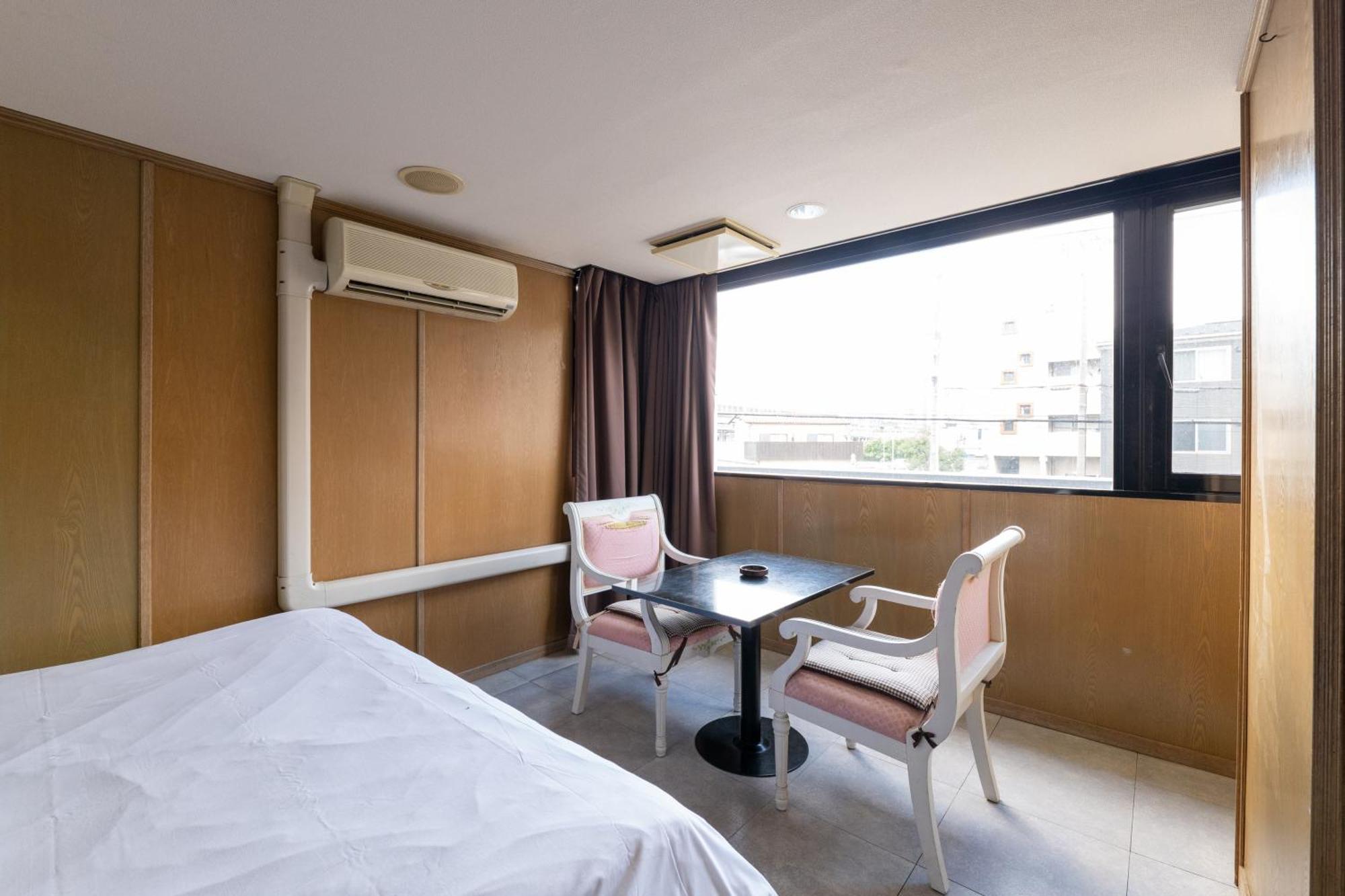 Hotel Sun Takasaki Chambre photo